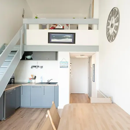 Superbe Vue Ocean 아파트 *